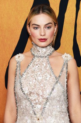 Margot Robbie Poster 3803054