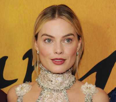 Margot Robbie Poster 3803090