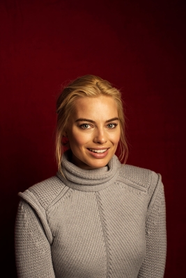 Margot Robbie Poster 3828343