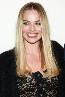 Margot Robbie Poster 3840025