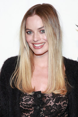 Margot Robbie Poster 3840048