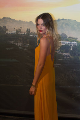 Margot Robbie Poster 3872054