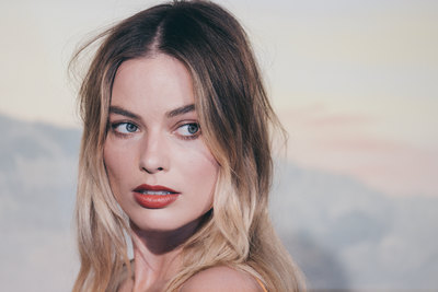 Margot Robbie Poster 3872059