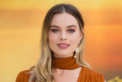 Margot Robbie Poster 3872086