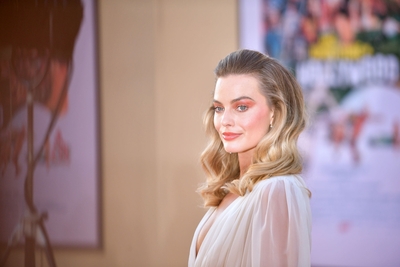 Margot Robbie Poster 3872167