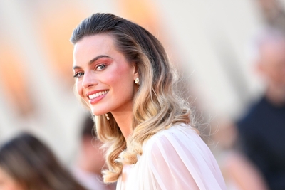 Margot Robbie Poster 3872183