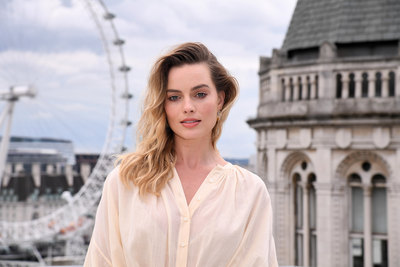 Margot Robbie Poster 3872200