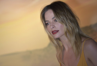 Margot Robbie Poster 3872259