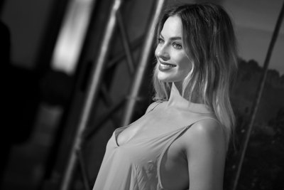 Margot Robbie Poster 3872287