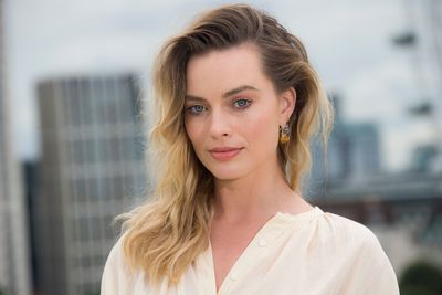 Margot Robbie Poster 3872353