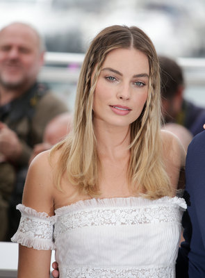 Margot Robbie Poster 3872371