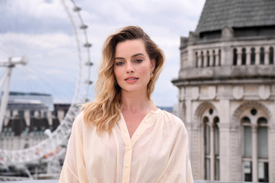 Margot Robbie Poster 3872382