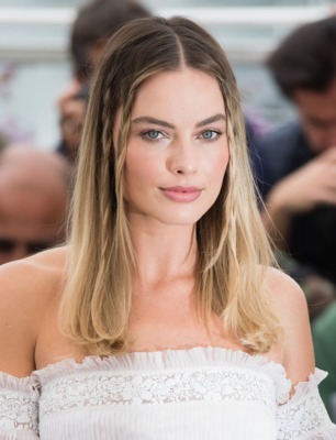 Margot Robbie Poster 3872404