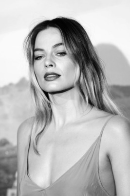Margot Robbie Poster 3872408