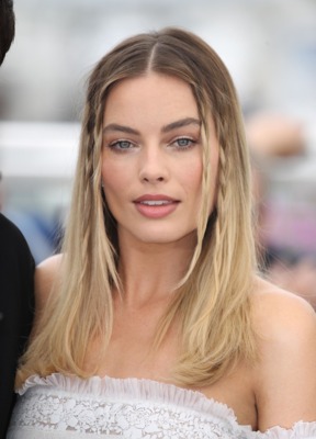Margot Robbie Poster 3872413