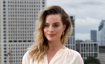 Margot Robbie Poster 3872468