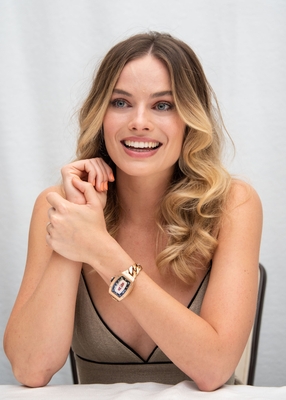 Margot Robbie Poster 3872505