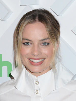 Margot Robbie Poster 3872529