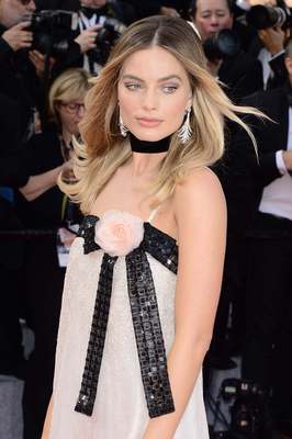Margot Robbie Poster 3872560