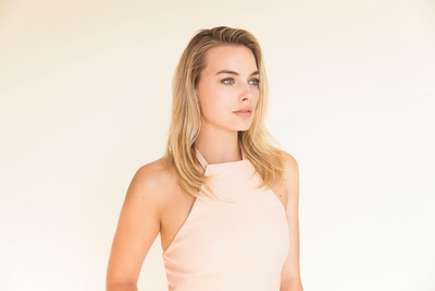 Margot Robbie Poster 3876563