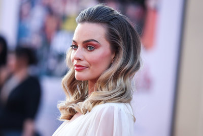 Margot Robbie Poster 3902500