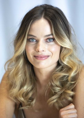Margot Robbie Poster 3902621