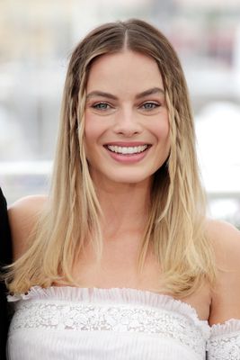 Margot Robbie Poster 3902701
