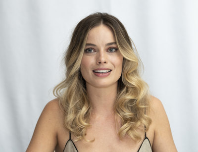 Margot Robbie Poster 3902718