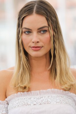 Margot Robbie Poster 3902738