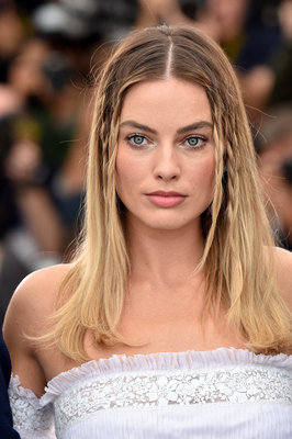 Margot Robbie Poster 3902745