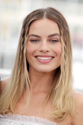 Margot Robbie Poster 3902784