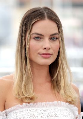 Margot Robbie Poster 3902819