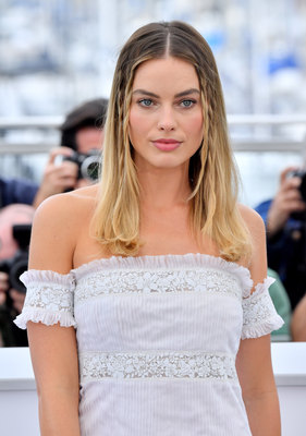 Margot Robbie Poster 3902860
