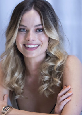 Margot Robbie Poster 3902993