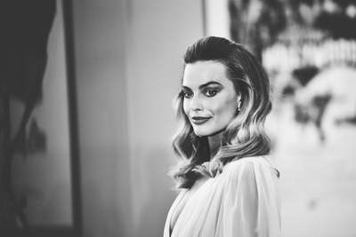 Margot Robbie Poster 3903010