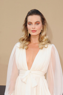 Margot Robbie Poster 3903021