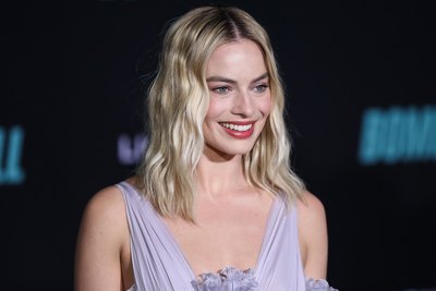 Margot Robbie Poster 3922509