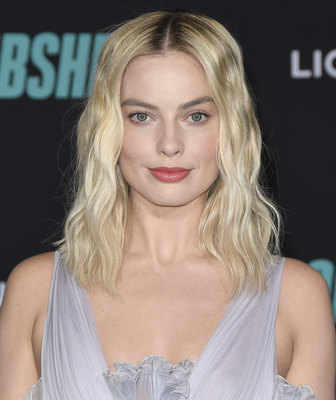 Margot Robbie Poster 3922524
