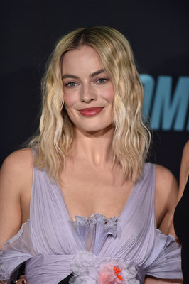 Margot Robbie Poster 3922550