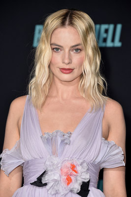 Margot Robbie Poster 3922553