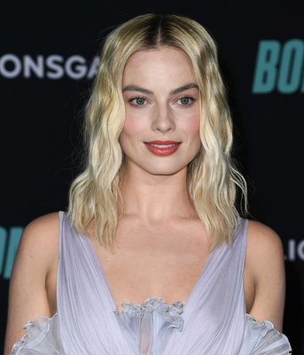 Margot Robbie Poster 3922559