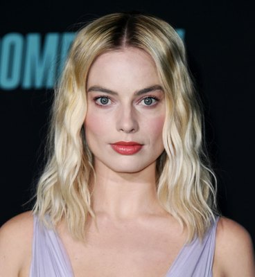 Margot Robbie Poster 3922564