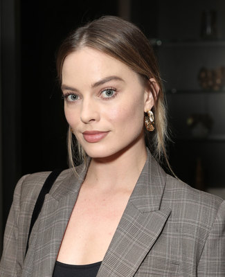 Margot Robbie Poster 3922570