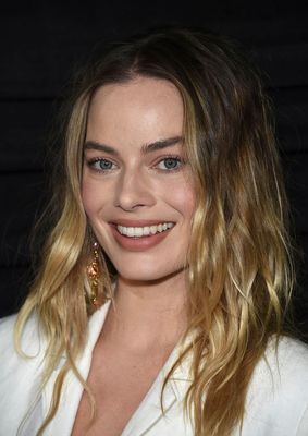 Margot Robbie Poster 3922604