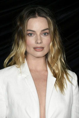 Margot Robbie Poster 3922631