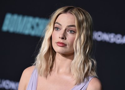 Margot Robbie Poster 3922687
