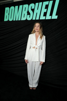Margot Robbie Poster 3922762