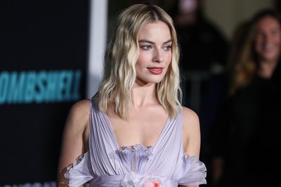 Margot Robbie Poster 3922766
