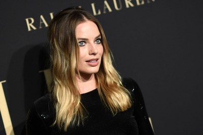 Margot Robbie Poster 3922775