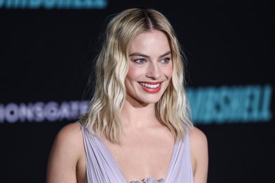 Margot Robbie Poster 3922777